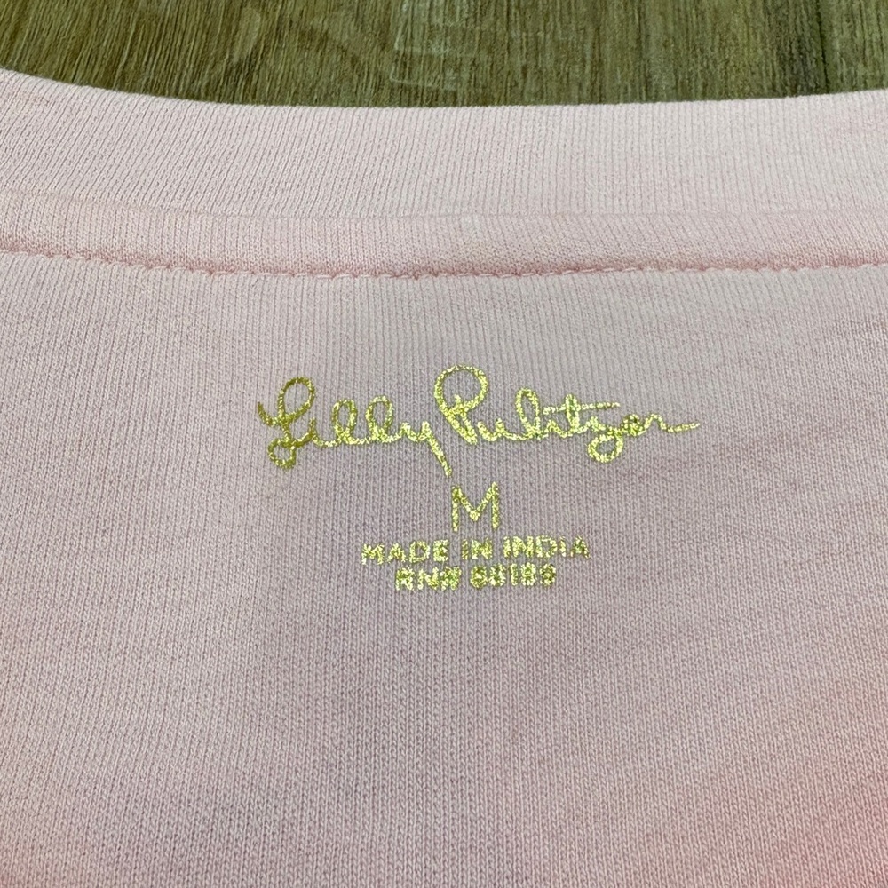 🌟LILLY PULITZER🌟 RAMI SWEATSHIRT LOVE BREAST CANCER PINK BLOSSOM SZ M - Picture 6 of 10